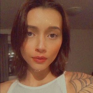 Meet your Posher, Jade